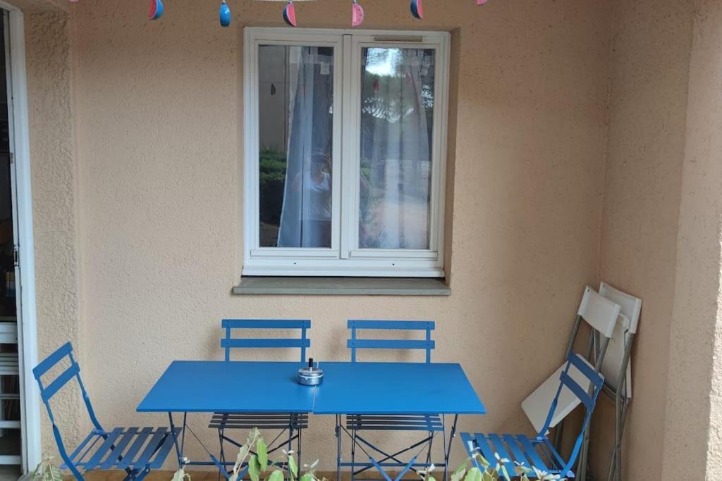 Apartment De 3 Pieces En Avec Piscine *